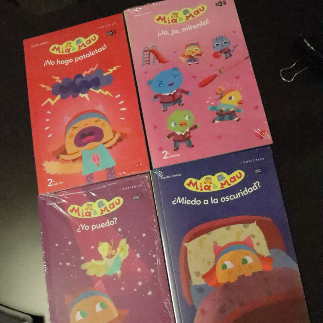 Colección de libros - Mia & Mau