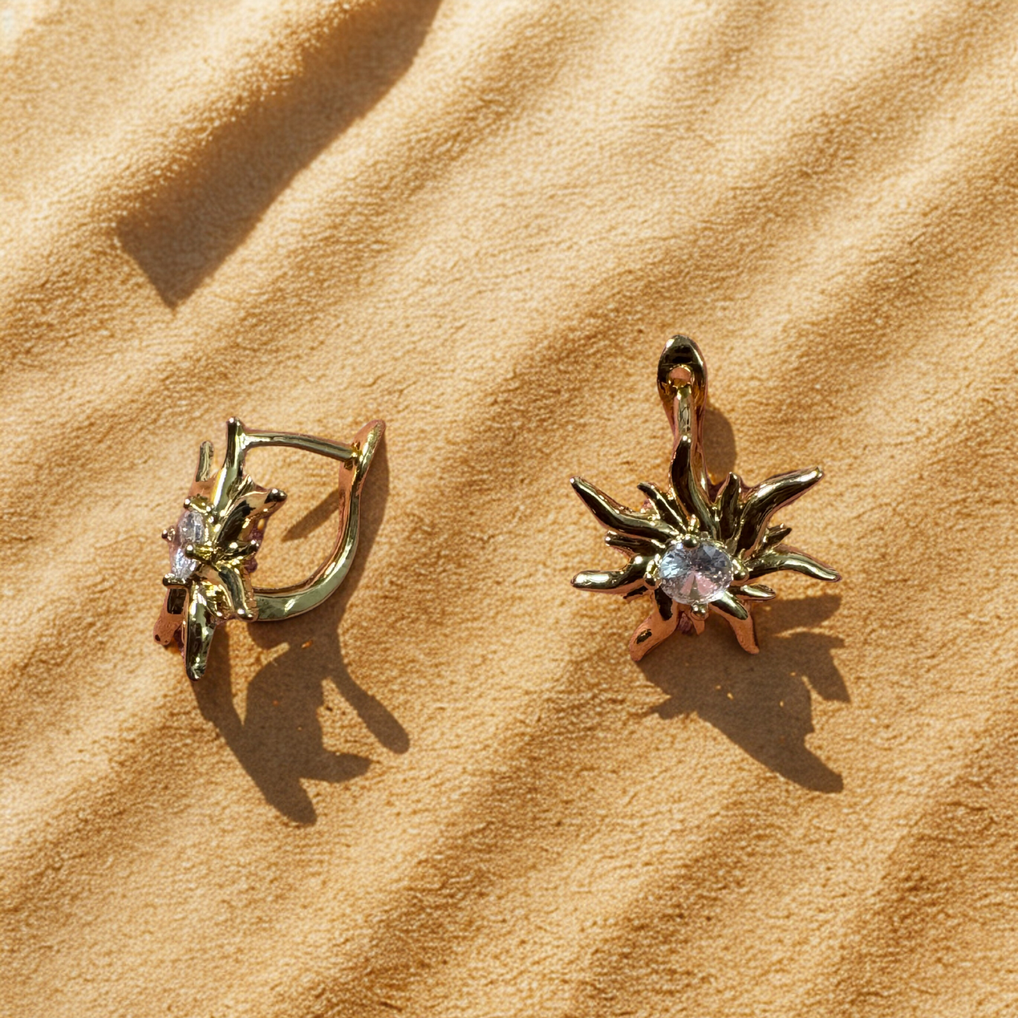 ★Summer Collection ★ Aretes sol brillante dorado