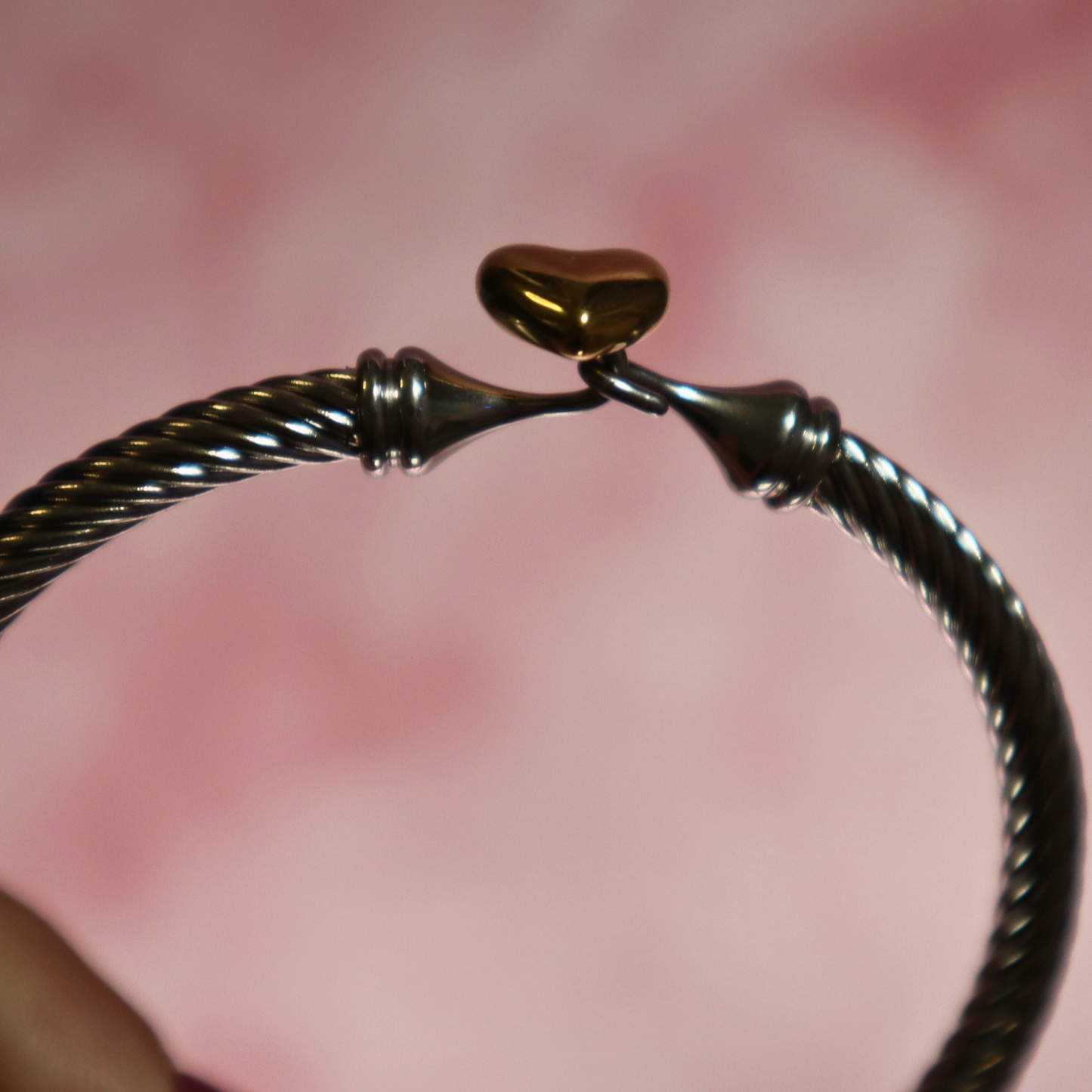 Brazalete simple corazón doble tono