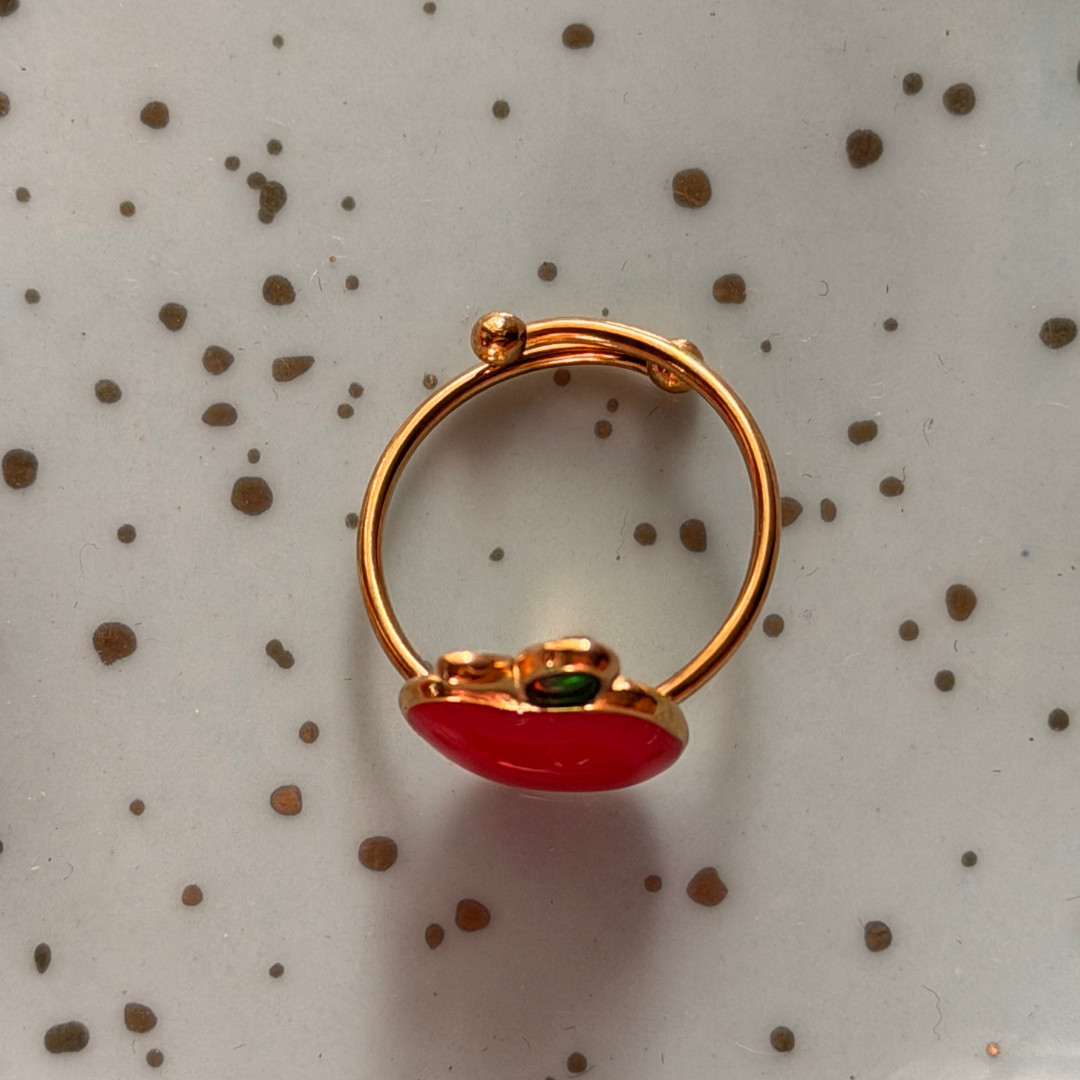 Sortija “Red Apple” en Acero Inoxidable – Anillo Ajustable para Educadoras