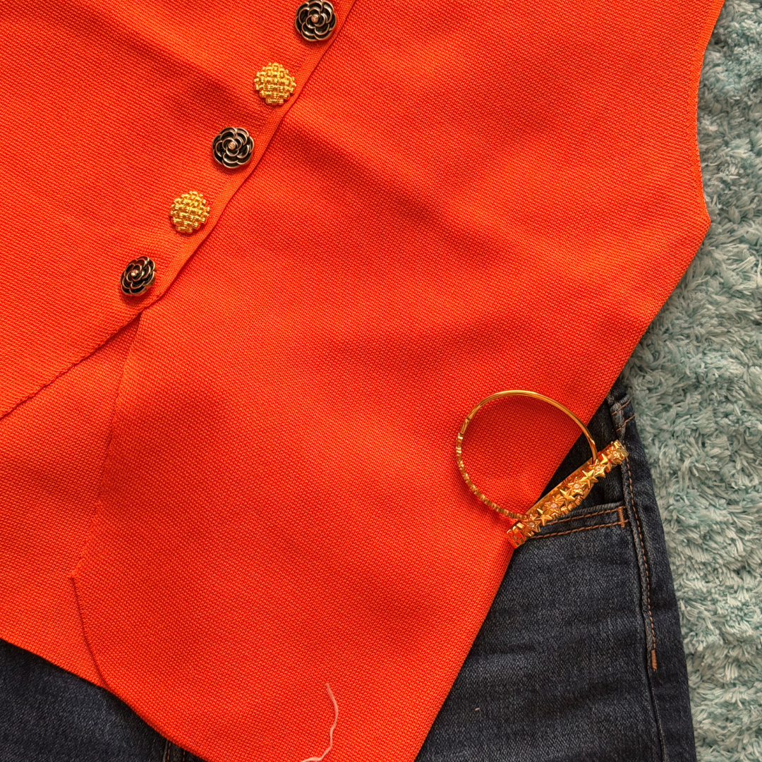 Top Casual Elegante TTS Fashion – Botones Florales Dorados