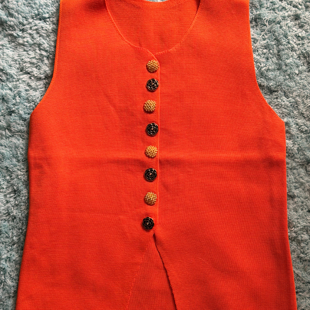 Top Casual Elegante TTS Fashion – Botones Florales Dorados