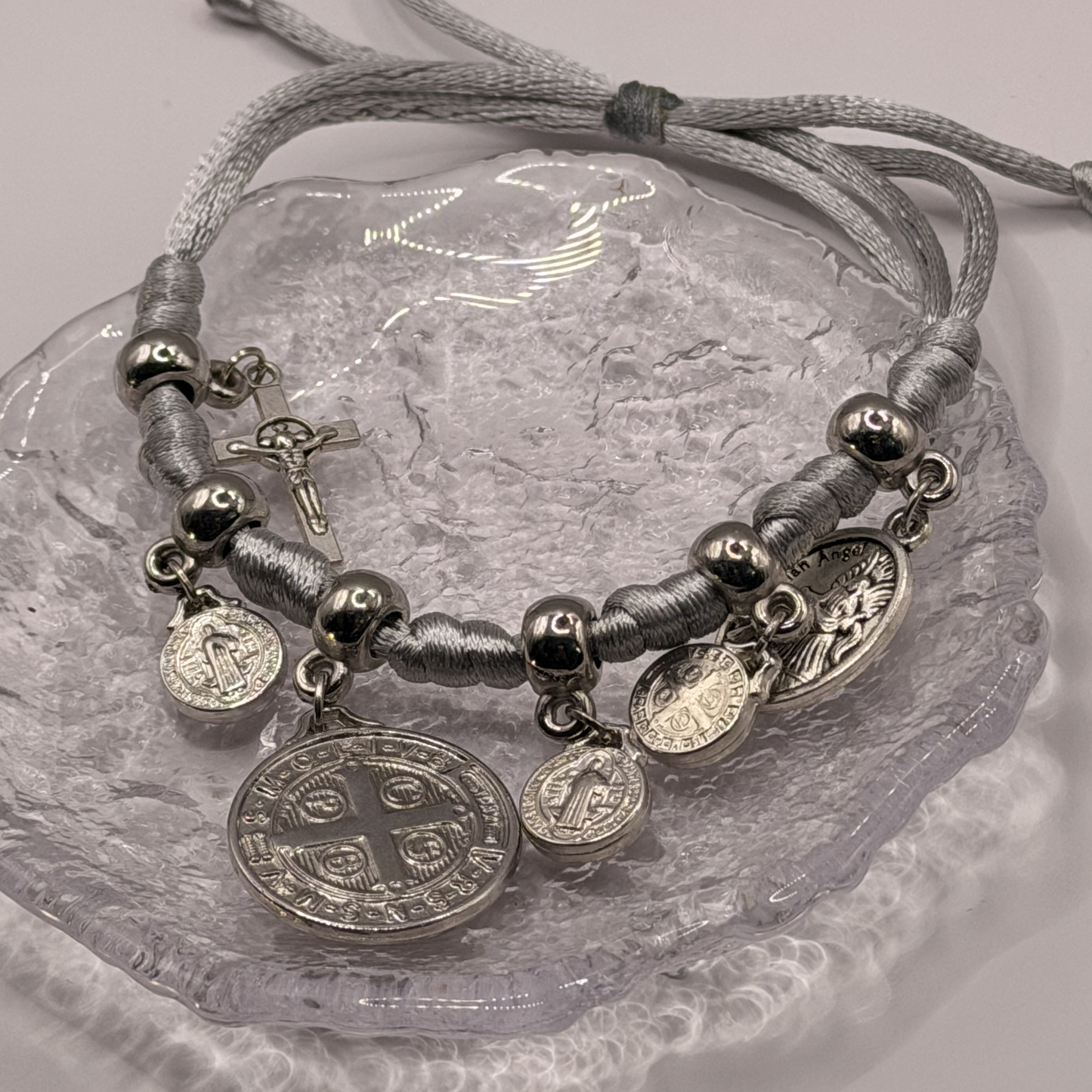 Pulsera Ajustable San Benito & Ángeles – Plata