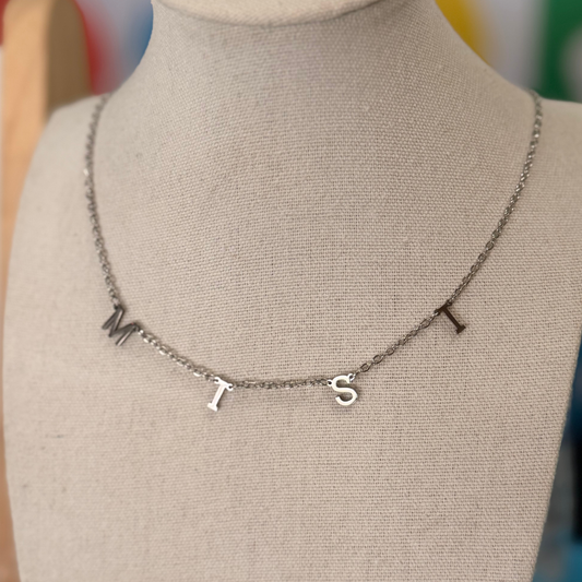 Cadena Misi Colgante