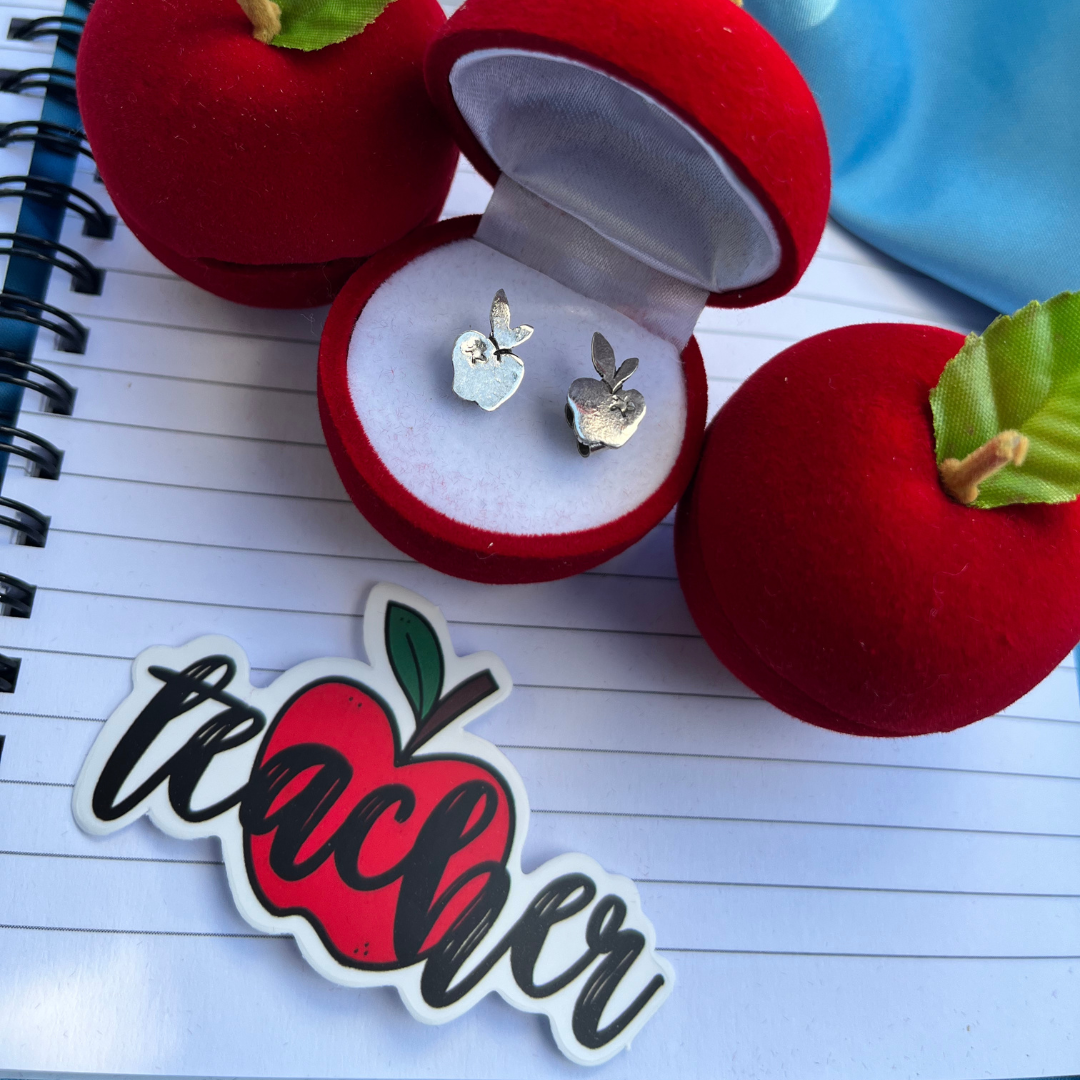 Silver earrings | Yachachiq | Apple