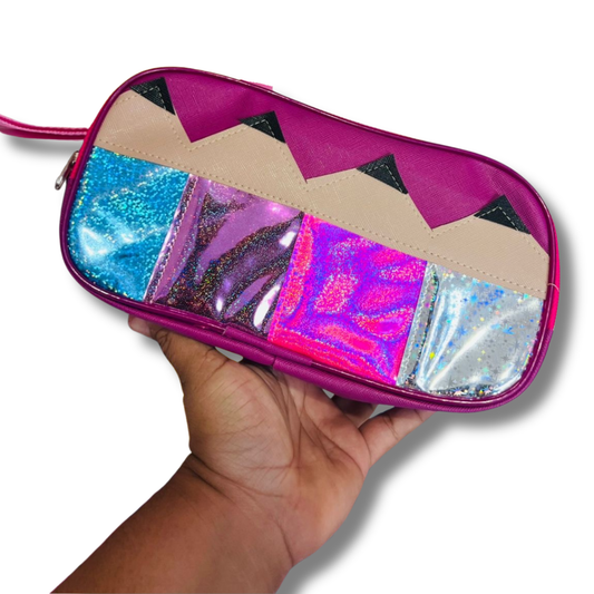 Pencil Glam – Cartera de Maquillaje & Estuche Escolar con Bolsillos Holográficos
