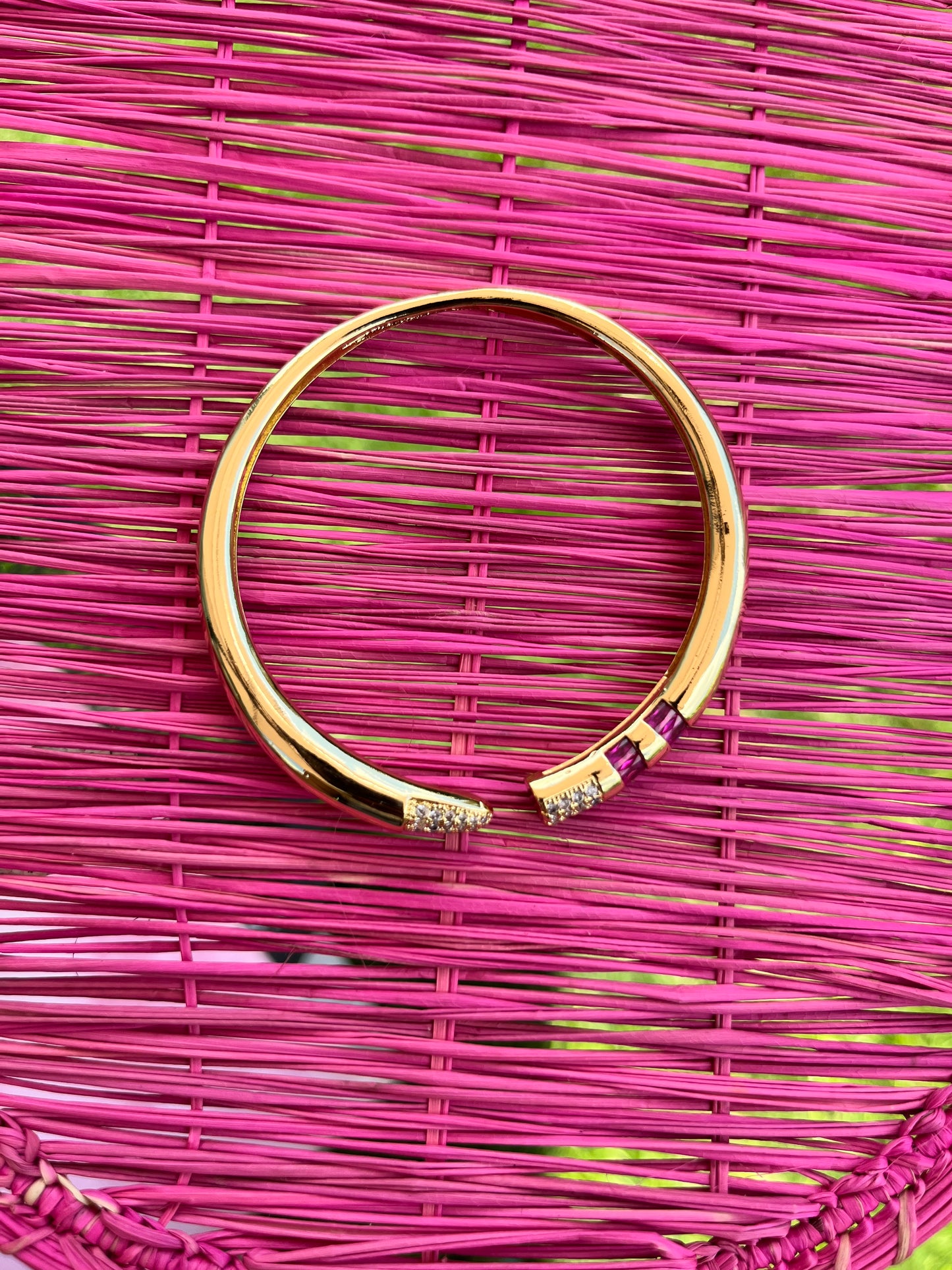 Brazalete lápiz dorado doble | Pencil bracelet