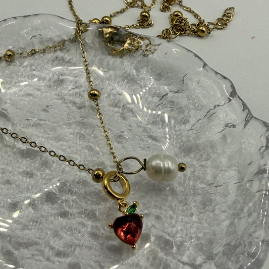 Collar Corazón Dorado con Perla